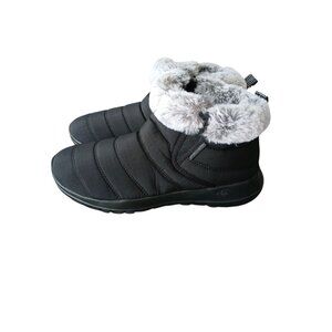 Skechers Womens Size 10 Boots Go Walk Air Cooled Goga Mat Black Walking Faux Fur